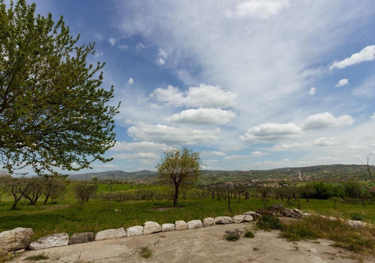 Agriturismo Il Sentiero Degli Ulivi - Irpinia 벤티카노 외부 사진
